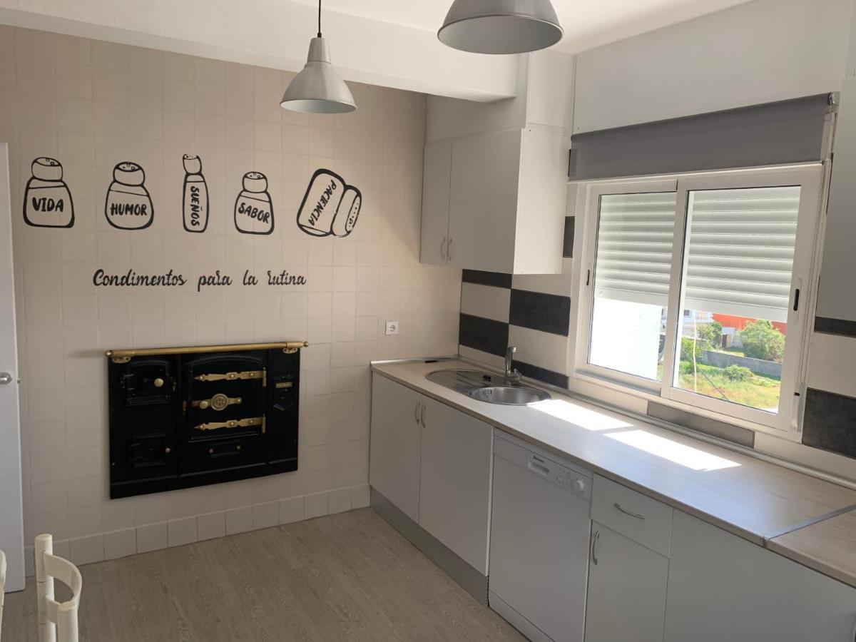 Apt Sueiras Burela Bagian luar foto
